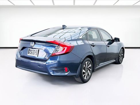 Used 2018 Honda Civic EX image 4