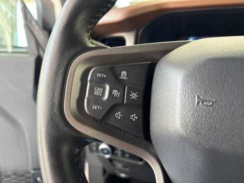 Used 2024 Ford Bronco Outer Banks AWD/4WD image 49
