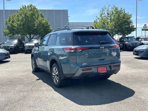 New 2026 Nissan Pathfinder SL AWD/4WD image 6
