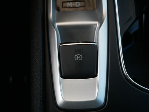 Used 2024 Subaru Ascent Limited w/ Technology Package AWD/4WD image 29
