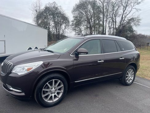 Used 2015 Buick Enclave Leather image 1