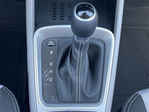 New 2026 Hyundai Venue SEL image 15