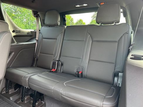 Used 2022 GMC Yukon Denali AWD/4WD image 34
