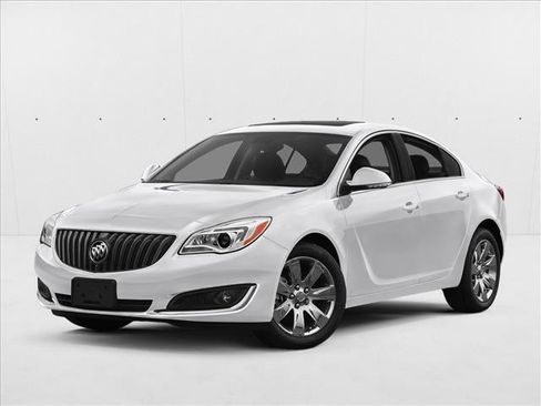 Used 2017 Buick Regal Sport Touring image 1