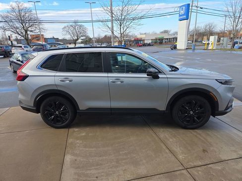 Certified 2023 Honda CR-V Sport Touring image 2