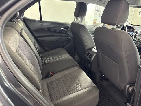 Used 2022 Chevrolet Equinox LT FWD image 26