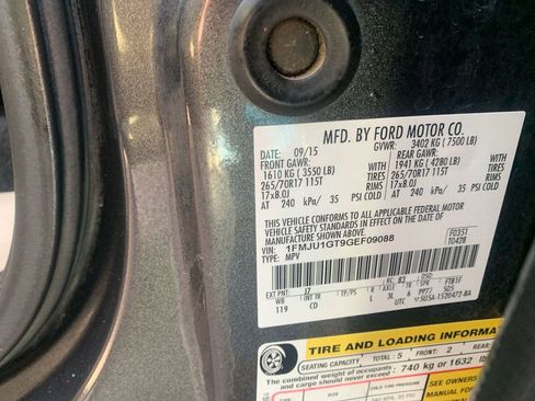 Used 2016 Ford Expedition XL image 34