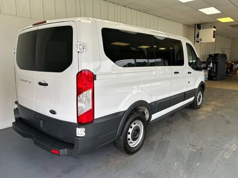 Used 2016 Ford Transit 150 XL RWD image 3