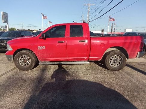 Used 2020 RAM 1500 Tradesman w/ Chrome Plus Package RWD image 2