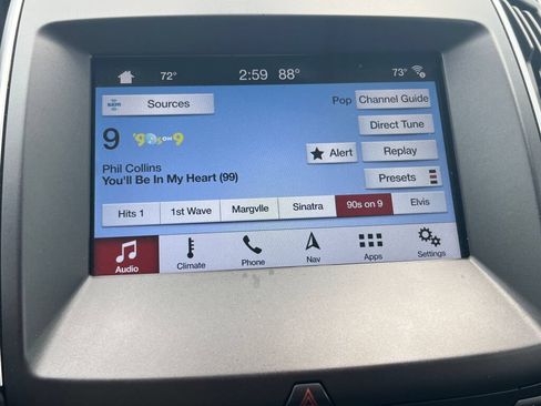 Used 2018 Ford Edge Titanium w/ Equipment Group 302A AWD/4WD image 16