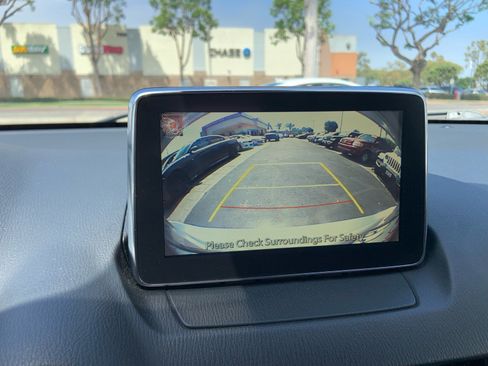 Used 2018 Toyota Yaris iA FWD image 15