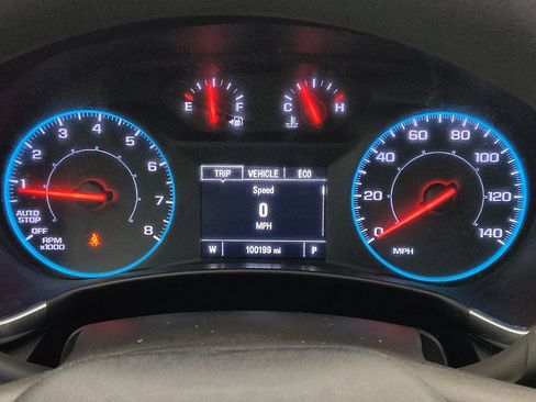 Used 2020 Chevrolet Equinox LS AWD/4WD image 23