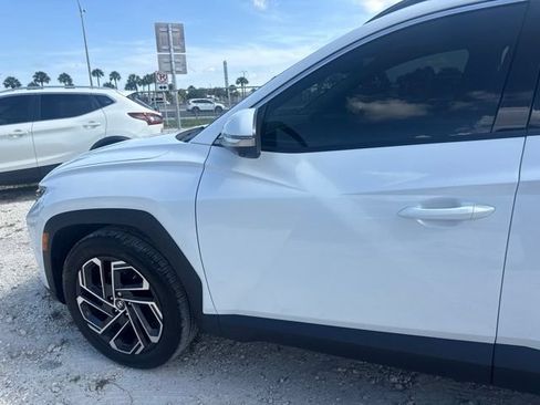 Used 2025 Hyundai Tucson Limited FWD image 10