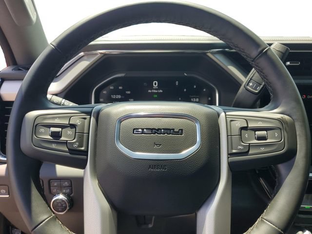 Used 2025 GMC Sierra 2500 Denali w/ Max Trailering Package AWD/4WD image 11