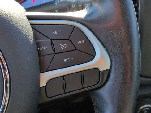 Used 2019 Jeep Compass Latitude w/ Popular Equipment Group image 25