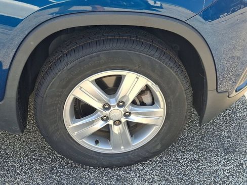 Certified 2019 Chevrolet Trax LT FWD image 10
