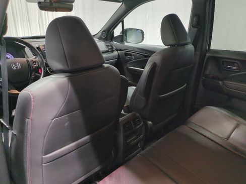 Used 2021 Honda Ridgeline Black Edition image 21