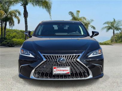 Used 2024 Lexus ES 350 w/ Premium Package