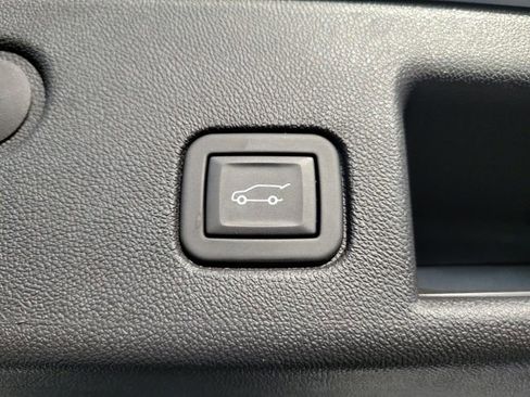 Certified 2024 Chevrolet Equinox LT image 10