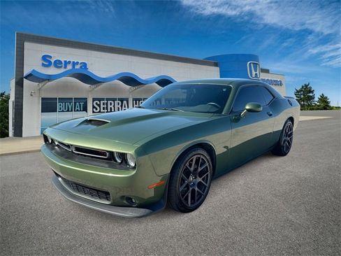 Used 2019 Dodge Challenger R/T w/ Driver Convenience Group image 1