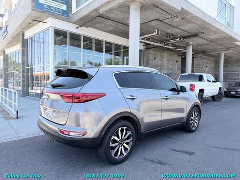 Used 2017 Kia Sportage EX FWD image 4