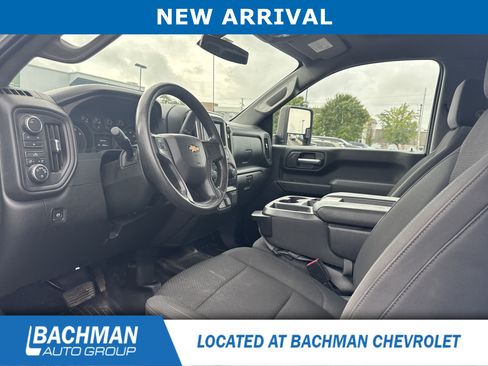 Used 2021 Chevrolet Silverado 2500 W/T w/ WT Convenience Package AWD/4WD image 11