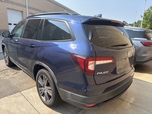 Used 2022 Honda Pilot Sport image 8
