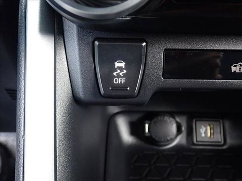 Certified 2025 Toyota RAV4 XLE AWD/4WD image 19
