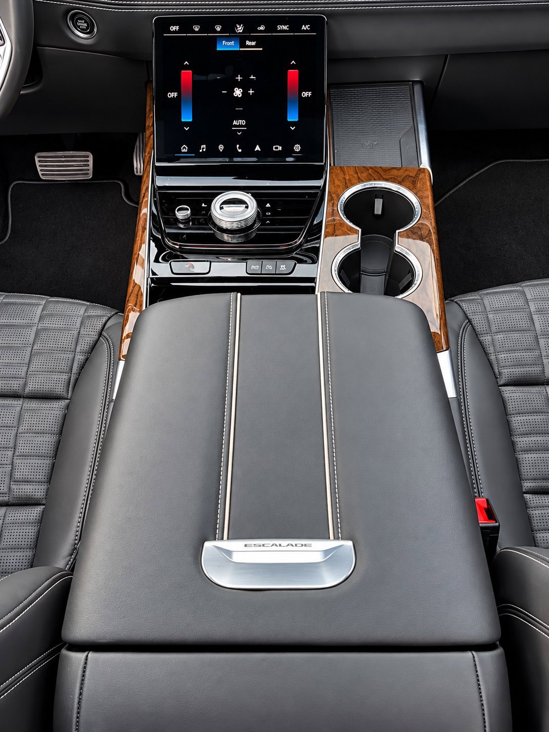 Used 2026 Cadillac Escalade Platinum Sport AWD/4WD image 17