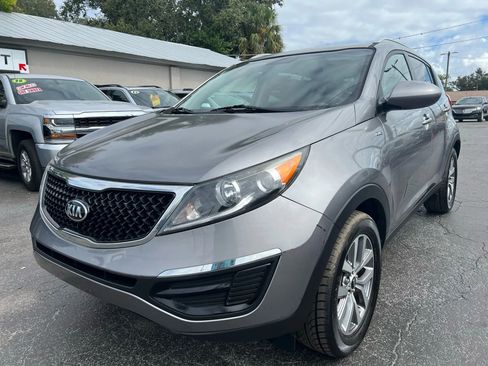 Used 2016 Kia Sportage LX w/ LX Popular Package AWD/4WD image 2