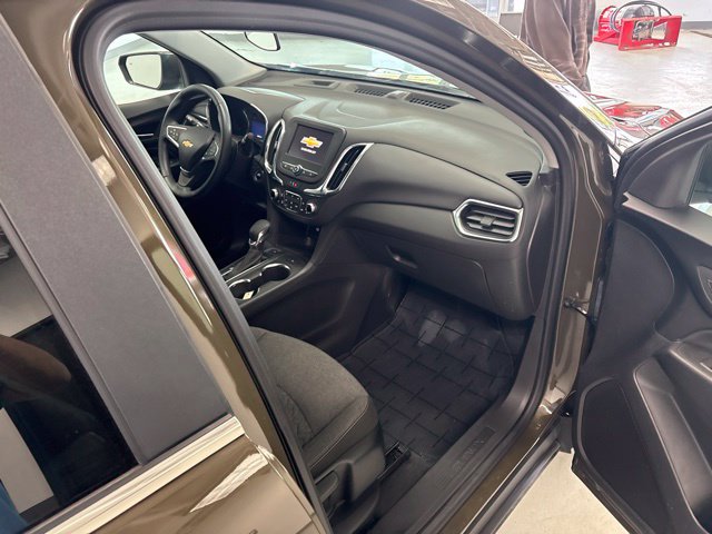 Used 2024 Chevrolet Equinox LT AWD/4WD image 21