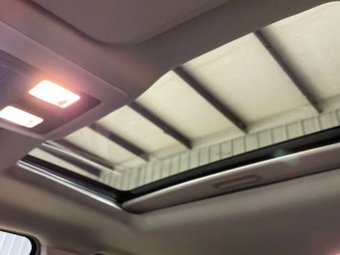 Used 2012 RAM 1500 Laramie w/ Protection Group image 21