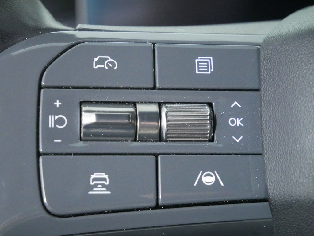 Used 2024 Kia EV9 GT-Line AWD/4WD image 28