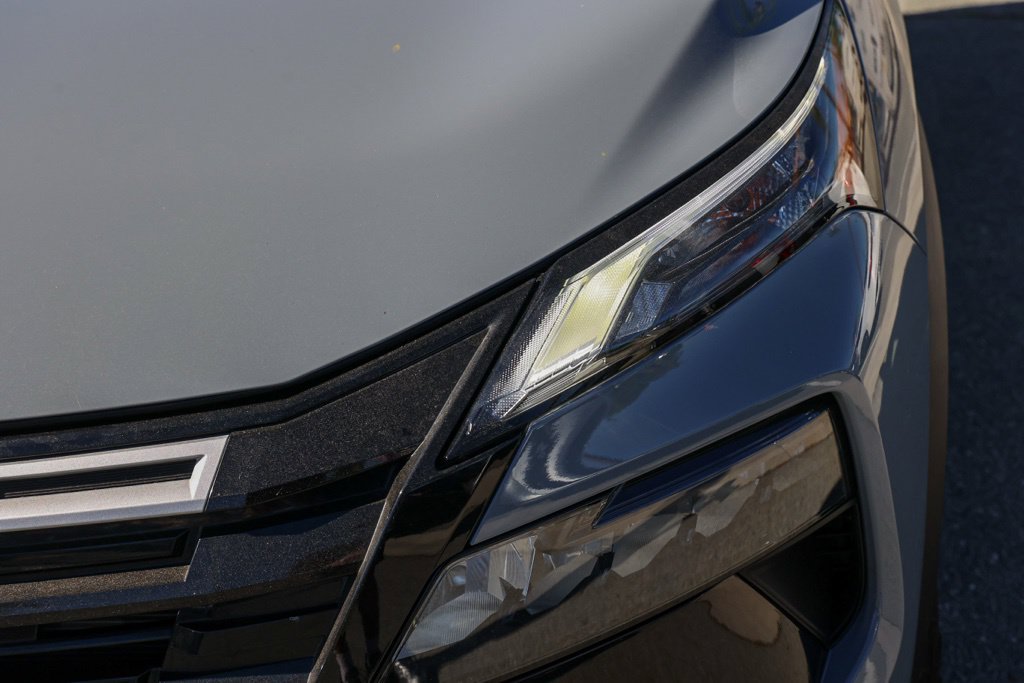 Used 2026 Nissan Rogue SV AWD/4WD image 11