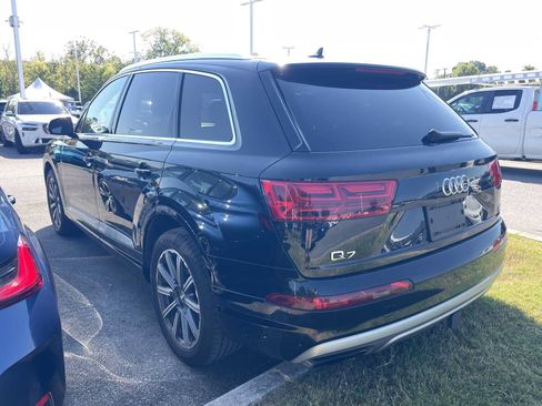 Used 2017 Audi Q7 3.0T Premium Plus w/ Premium Plus Package AWD/4WD image 4