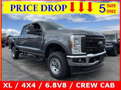 New 2026 Ford F250 XL w/ XL Chrome Package