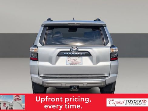 Used 2023 Toyota 4Runner TRD Off-Road Premium w/ Moonroof Package AWD/4WD image 6