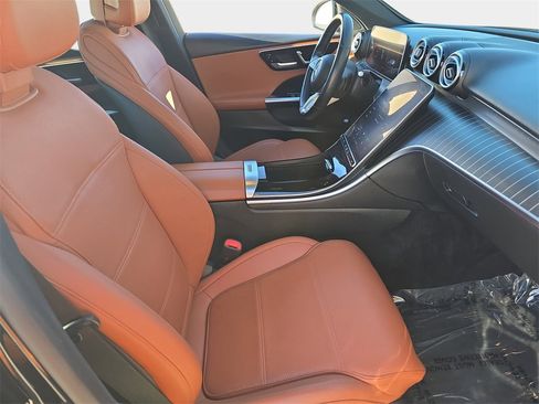 Used 2022 Mercedes-Benz C 300 Sedan image 12