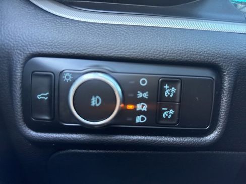 Used 2023 Ford Explorer XLT w/ Equipment Group 202A image 15