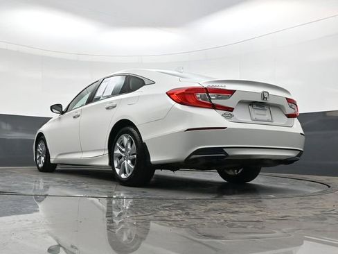 Used 2019 Honda Accord LX image 32