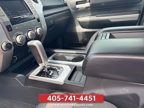 Used 2019 Toyota Tundra SR5 w/ SR5 Upgrade Package AWD/4WD image 16