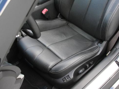 Used 2009 INFINITI G37 Convertible w/ Premium Pkg RWD image 39