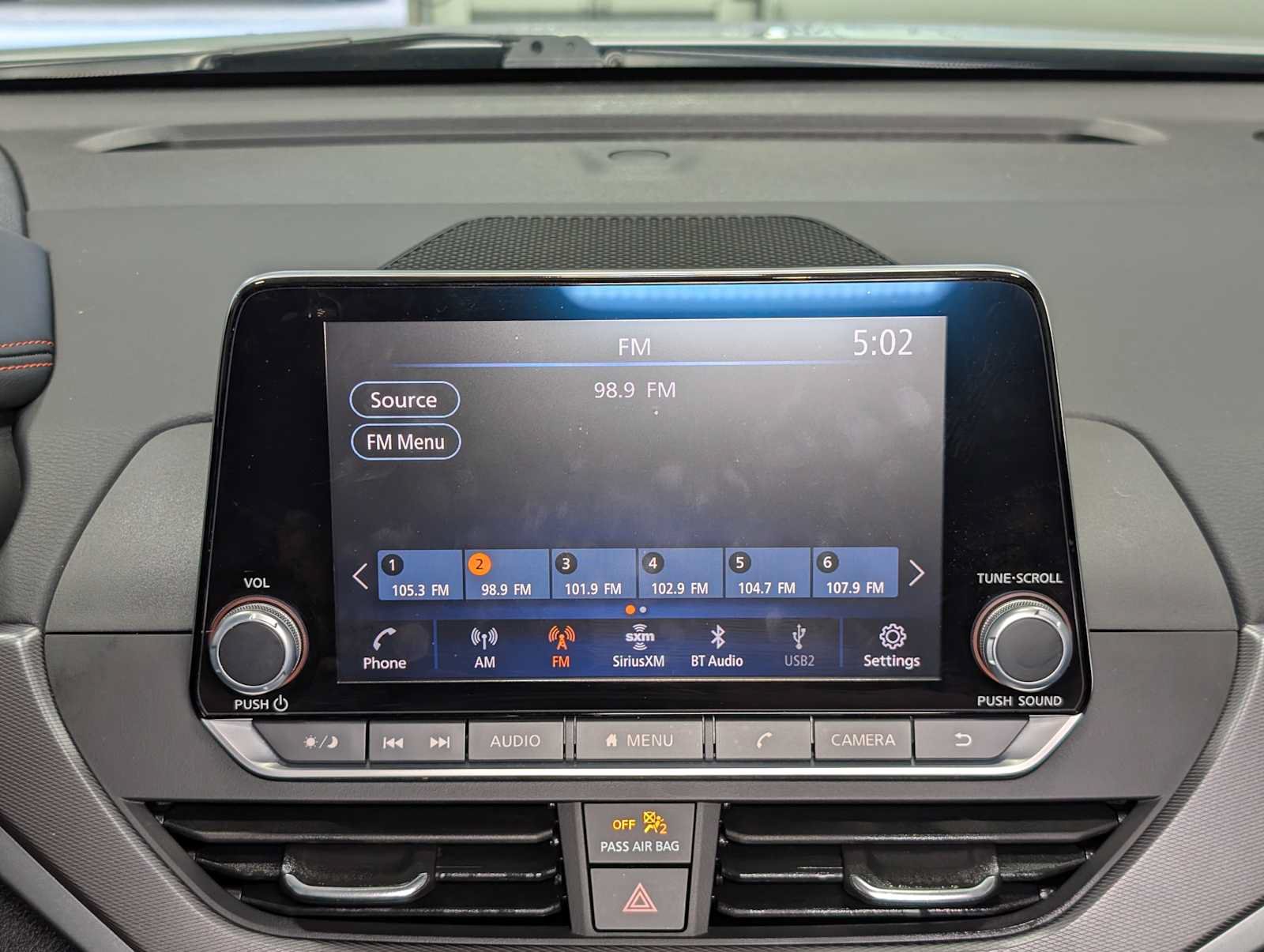 Used 2023 Nissan Altima 2.5 SR AWD/4WD image 18