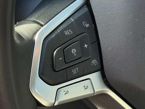 Used 2024 Volkswagen Taos S image 21