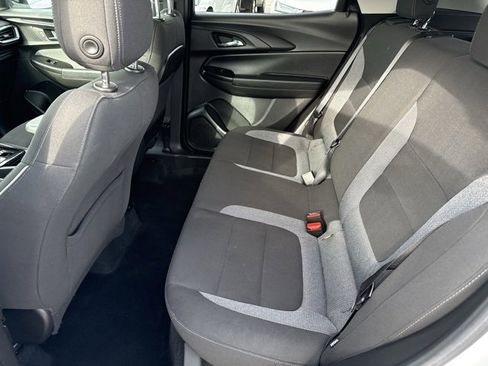 Used 2022 Chevrolet TrailBlazer LT w/ Convenience Package image 11