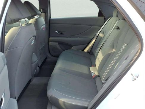 New 2026 Hyundai Elantra SEL Sport Premium FWD image 10