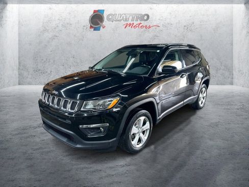 Used 2018 Jeep Compass Latitude w/ Popular Equipment Group image 1
