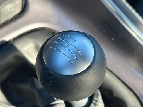 Used 2018 Dodge Challenger T/A image 9