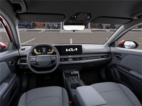 Certified 2025 Kia K4 LXS image 15