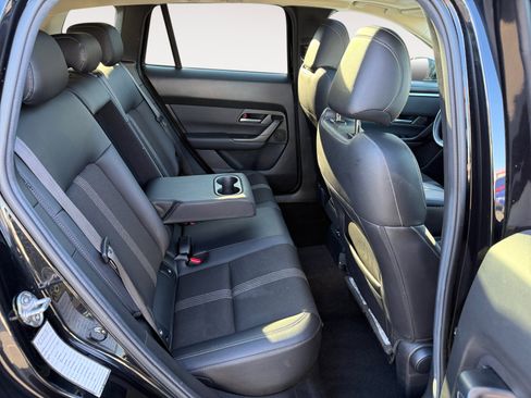 Used 2024 MAZDA CX-50 AWD 2.5 S w/ Premium Package image 18